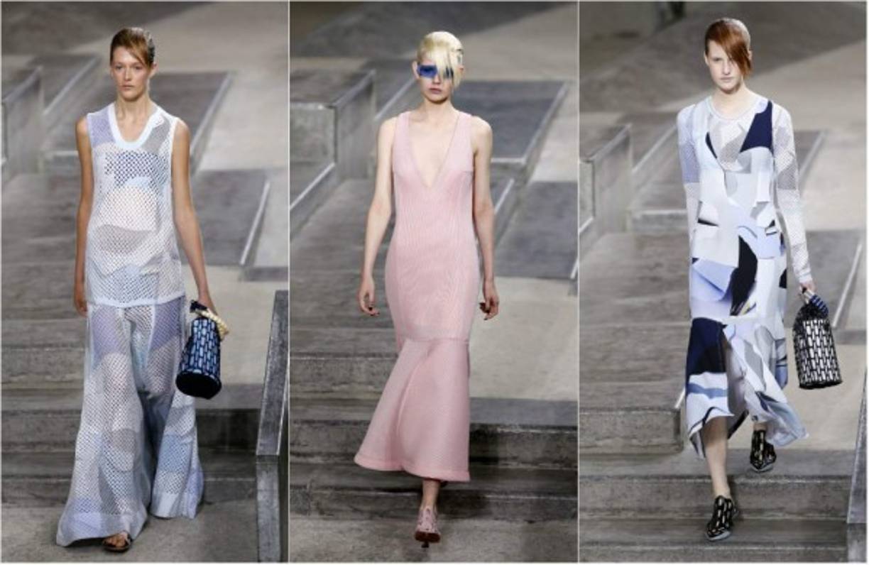 Imágenes del sol, glaciares, mar tormentoso, paneles solares y medusas se proyectan simultáneamente al desfile, mientras deambulan las siluetas longilíneas y deportivas.