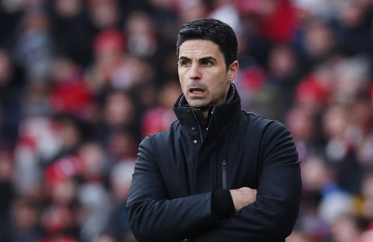 El entrenador del Arsenal, el español Mikel Arteta, se descartó este lunes como candidato a ocupar el banquillo del Barcelona en sustitución de Xavi Hernández, quien anunció el sábado su intención de abandonar el club a final de temporada.