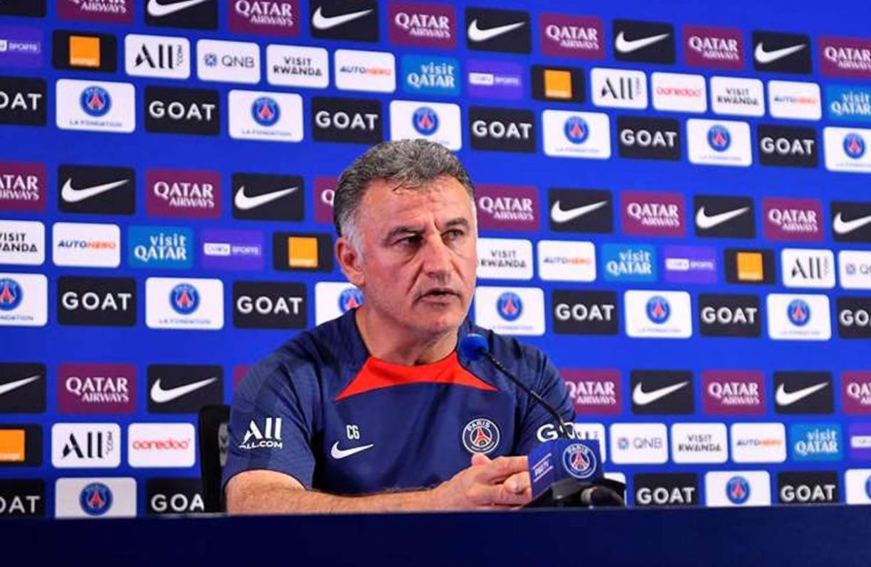 “Tuve el enorme privilegio de entrenar al mejor futbolista de la historia. Y espero que en su último partido en el Parque de los Príncipes sea bien recibido por todos los aficionados”, pidió Galtier a la afición parisina frente a los abucheos y reprobaciones que recibió Leo en los anteriores juegos como local.