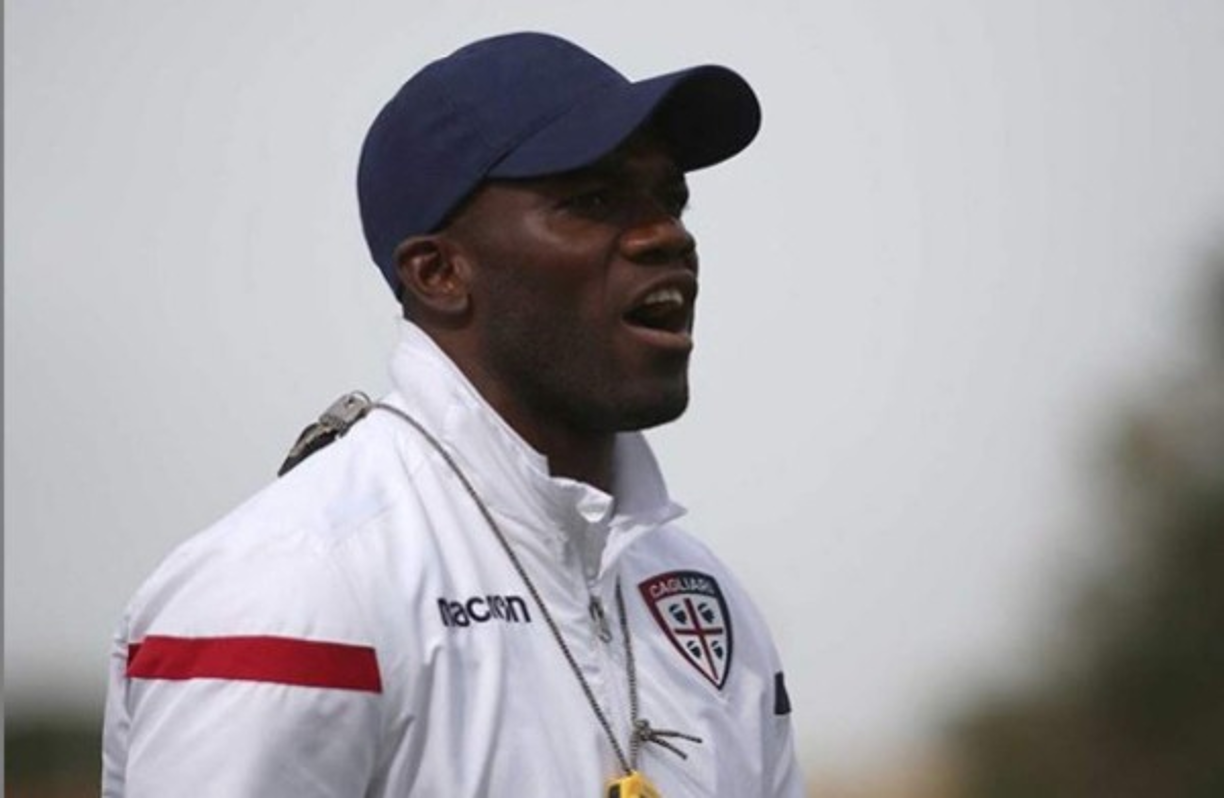 El primer ministro italiano, Giuseppe Conte, anunció este lunes que Italia extendió las duras medidas restrictivas del norte del país a toda la península, por lo que restringieron los movimientos en todo el territorio para intentar contener el avance del coronavirus.