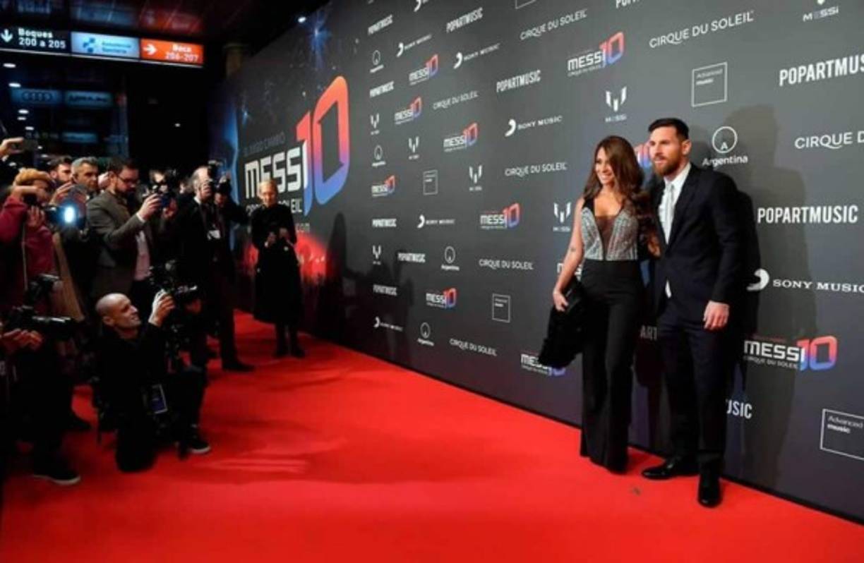 Antonela y Messi fueron el centro de atención en la alfombra roja en el Camp Nou.