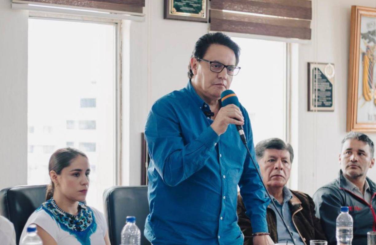 Justamente, la lucha contra la criminalidad ha sido una de las principales promesas de los candidatos que aspiran a suceder en la presidencia al conservador Guillermo Lasso.