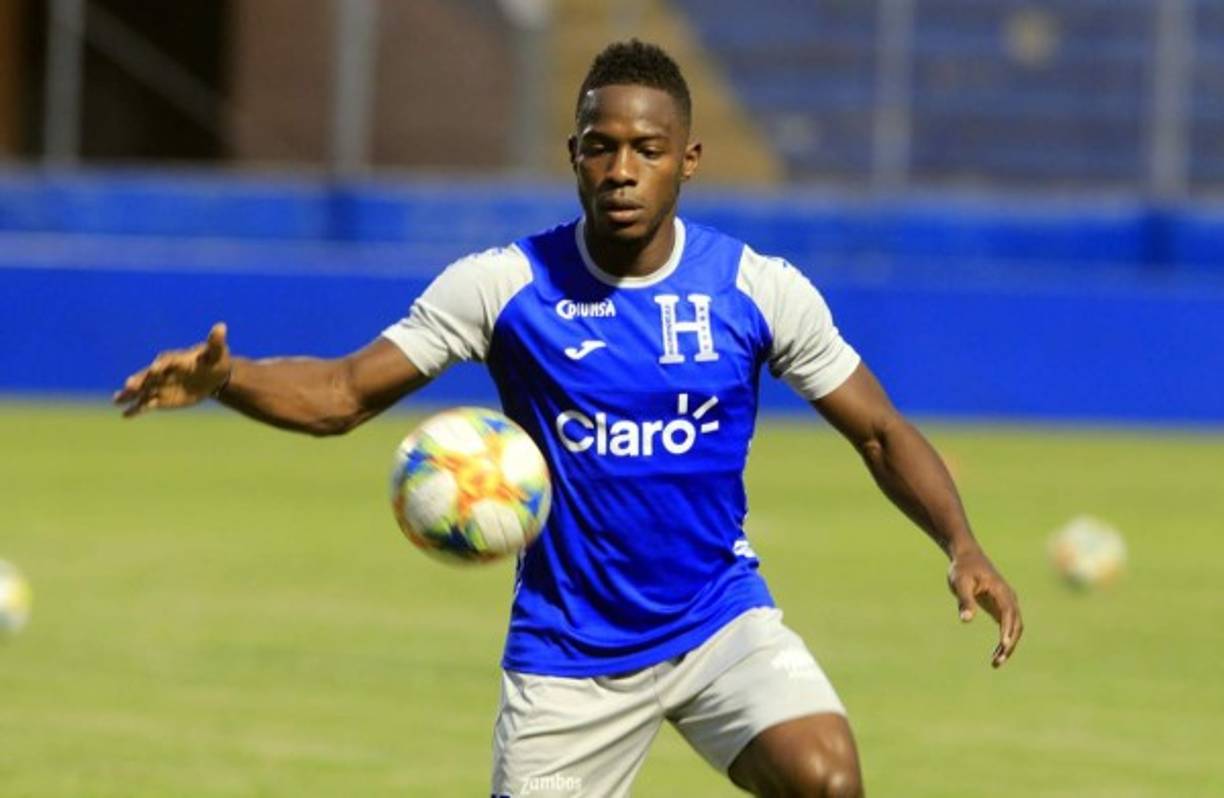 Maynor Figueroa - Es el otro defensa central, es titular indiscutible en la Bicolor y el gran capitán.
