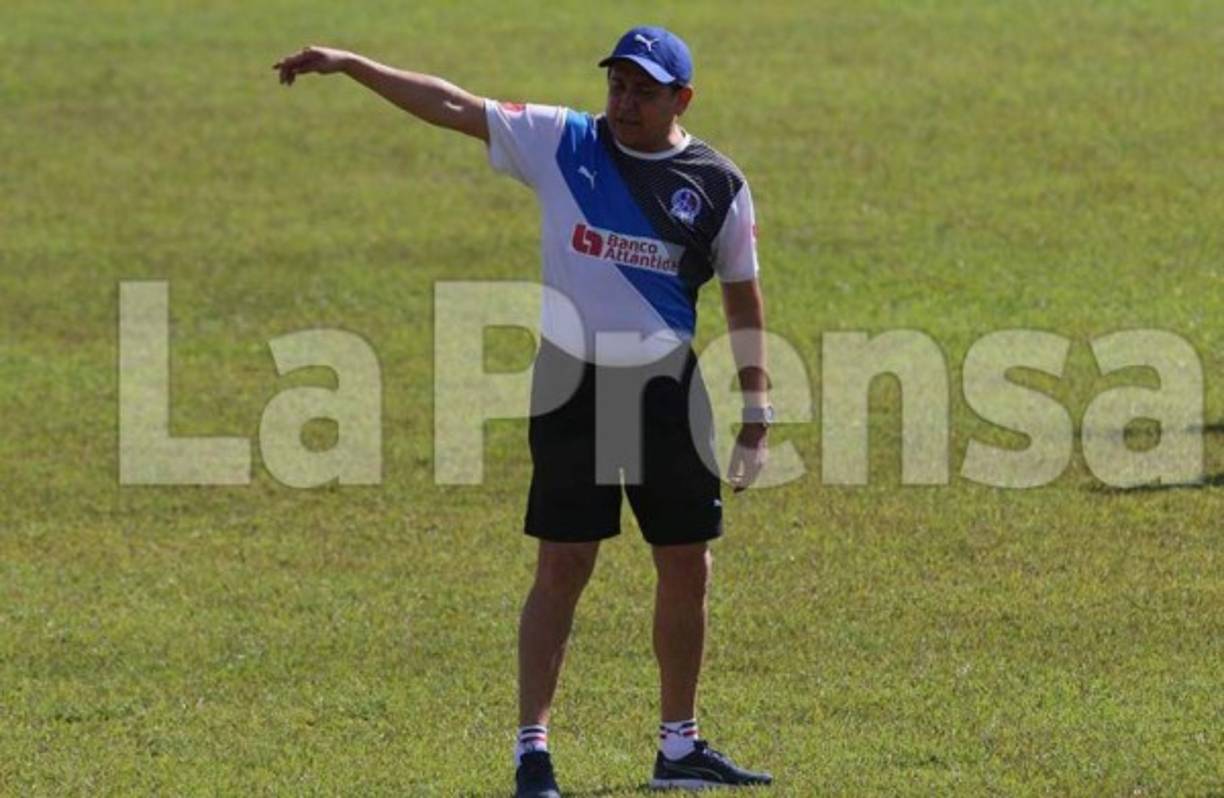 'Aclaro que es la última vez que voy a dirigir, y es con el Olimpia, no voy a volver a dirigir', indicó Nahún en declaraciones al programa Fútbol A Fondo.