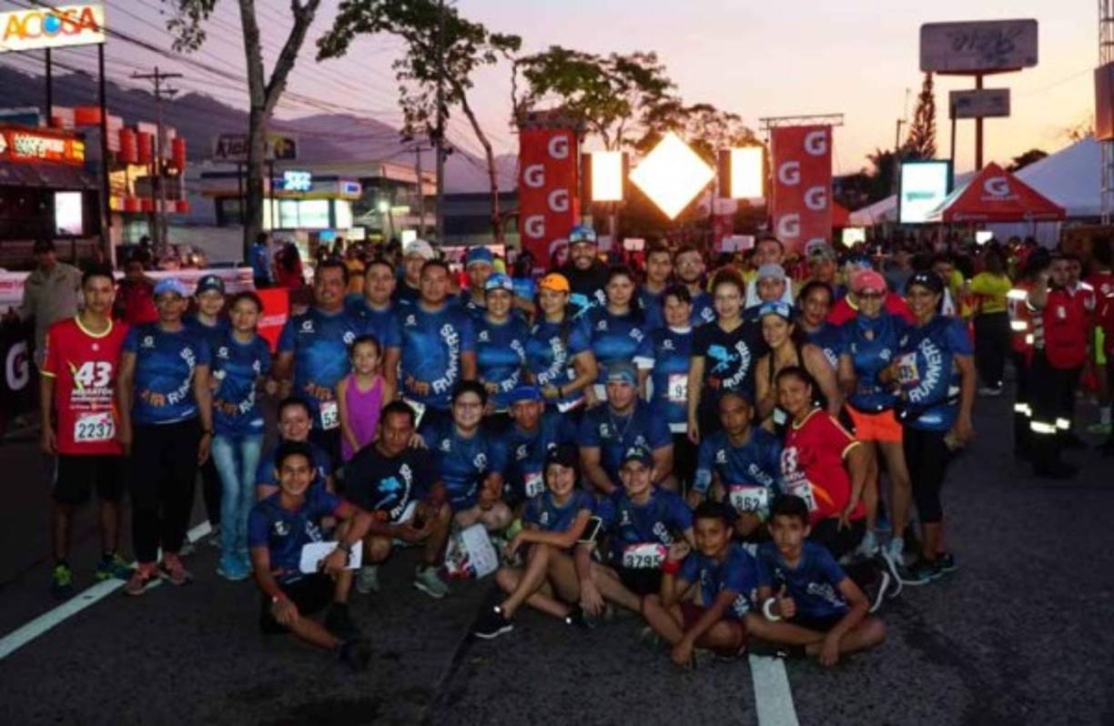 Grupo de corredores de partes de Honduras han llegado al evento.
