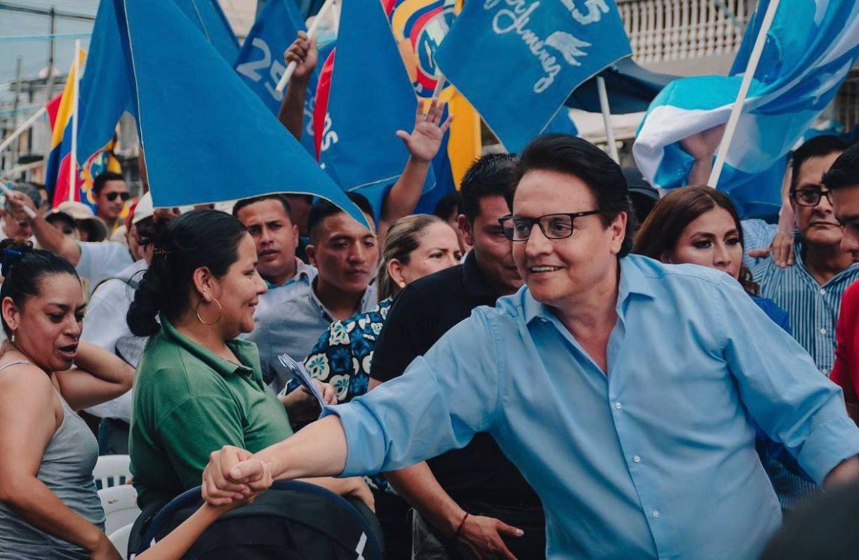 Villavicencio era uno de los ocho candidatos presidenciales para las elecciones generales anticipadas que se realizarán el 20 de agosto.