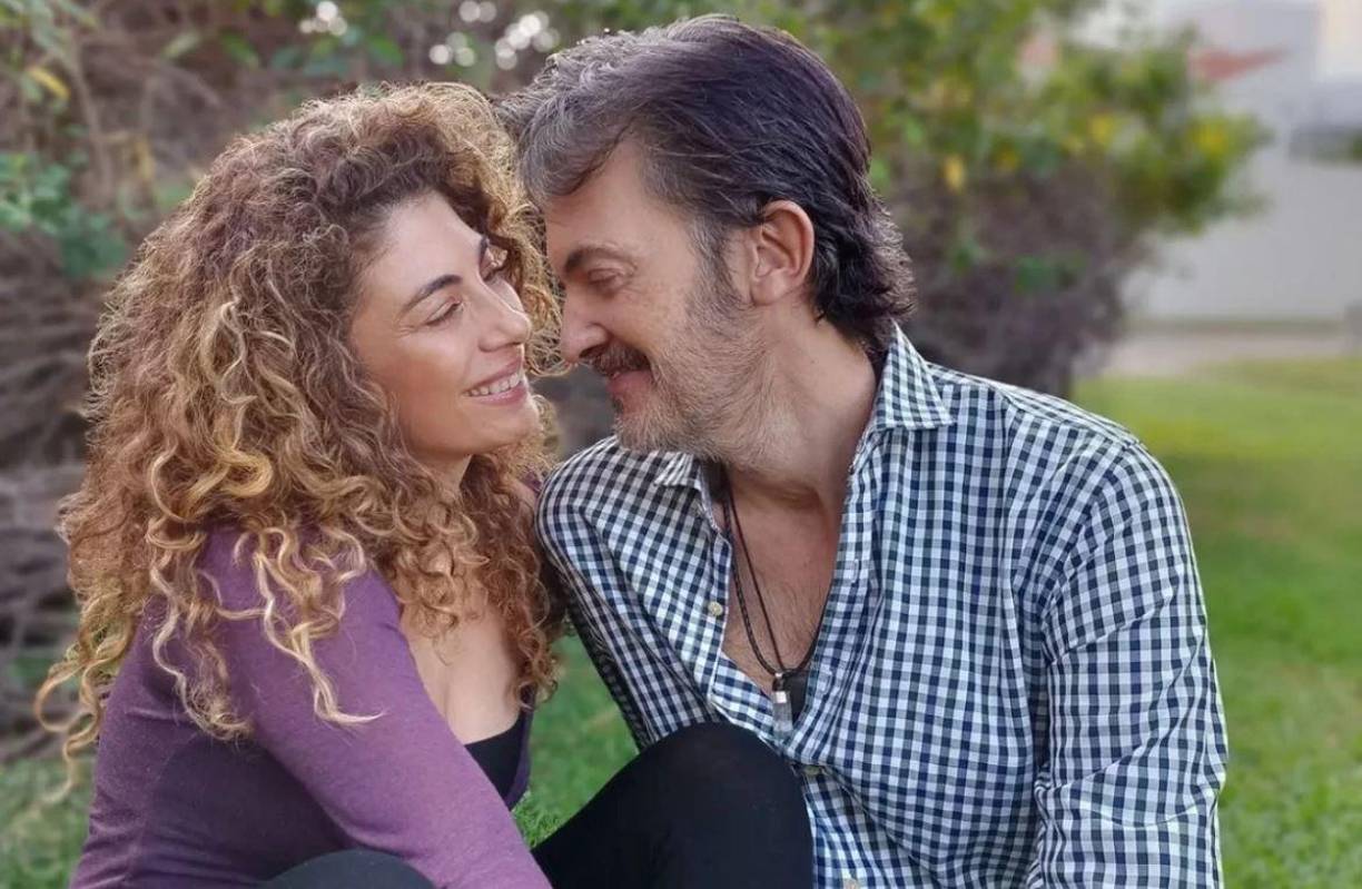 La muerte del presentador argentino Fernando del Solar ha llenado de tristeza el mundo del espectáculo. Sus amigos y familiares han expresado su pesar por el fallecimiento del conductor. Su esposa, Anna Ferro, rompió el silencio y se pronunció sobre la muerte de su amado. 