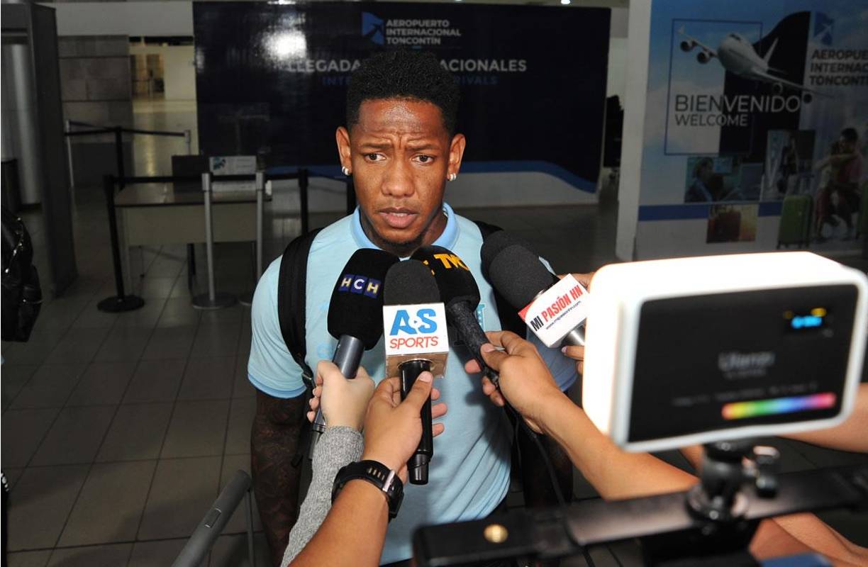 Romell Quioto habló con los medios de prensa y mencionó la importancia de clasificar a la siguiente fase. “Por ahí el ambiente juega nuestro favor, vamos a tratar de buscar espacios en una cancha que está en buenas condiciones y ojalá eso juegue a nuestro favor”, declaró el “Romántico”.