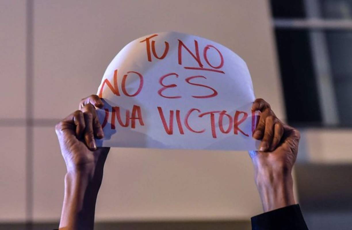 El No es visto como una victoria de la oposición liderada por el expresidente Álvaro Uribe.