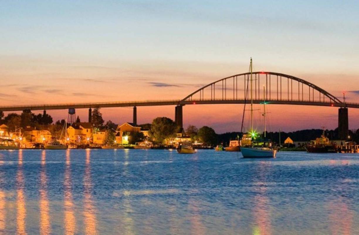 2. Chesapeake, una de las ciudades más grandes de Virginia y de EUA, se encuentra entre una de las 14 metropolis de ese país que desaparecerá en los próximos cien años bajo el mar. <br/>