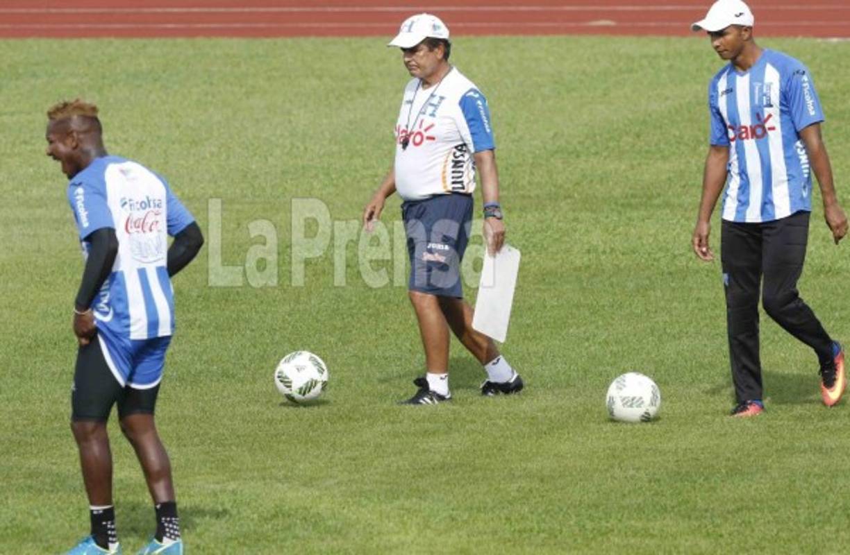 SM113. SOCHI (RUSIA), 04/07/2018.- El jugador de Brasil Neymar Jr participa en un entrenamiento durante la Copa Mundial de la FIFA Rusia 2018 hoy, miércoles 4 de julio de 2018, en Sochi (Rusia). EFE/Sebastião Moreira