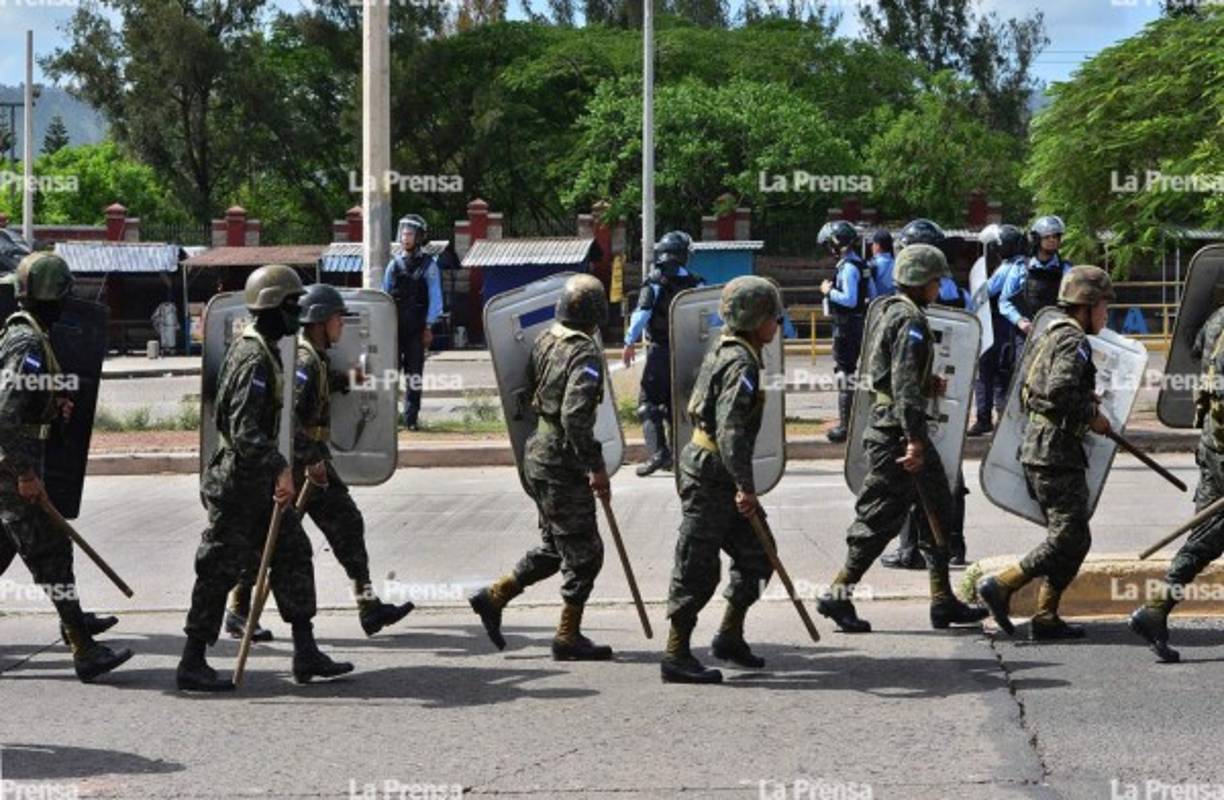 En Ciudad Universitaria se han perdido cerca de 14 días de clases entre suspensión de las autoridades y toma de manifestantes.