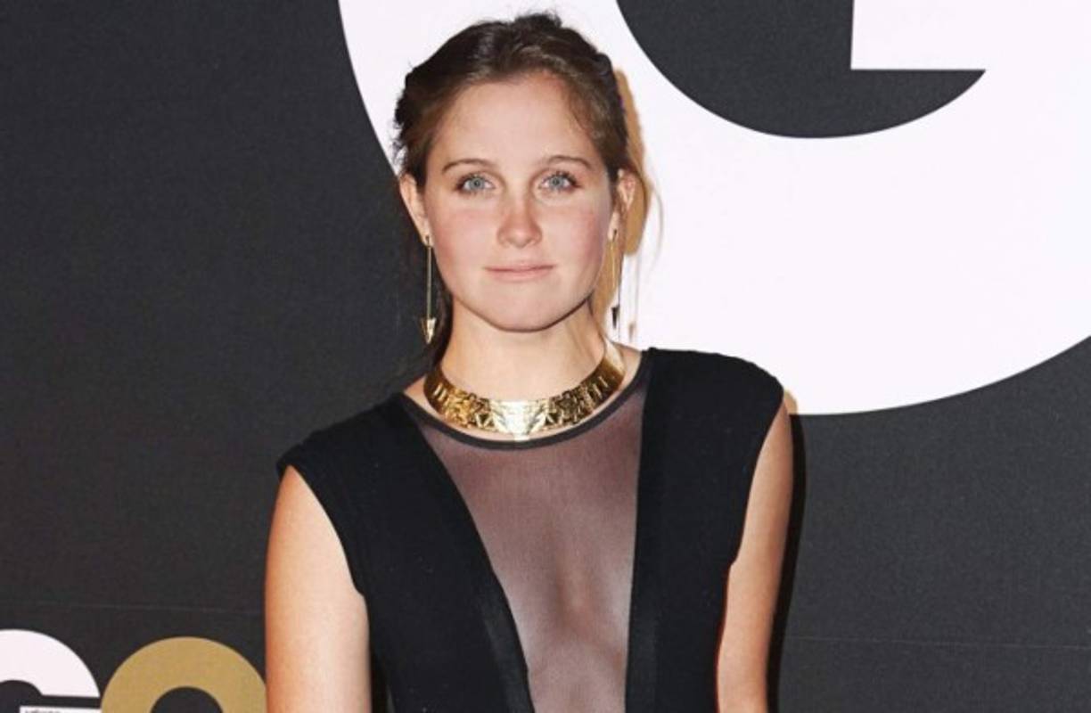 Natasha Dupeyrón participó en el episodio 'A como dé lugar'.