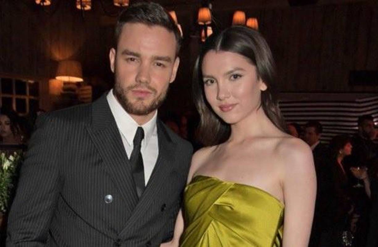 Poco antes de la trágica noticia de su fallecimiento, trascendió que Maya había denunciado a Liam por “comportamientos obsesivos”. Ella acusó al cantante de utilizar su base de fans para acosarla, señalando que “se aprovechaba de los seguidores de One Direction por su lealtad”. Además, reveló que Liam había intentado comunicarse con ella a través de su madre, Azteca Henry.