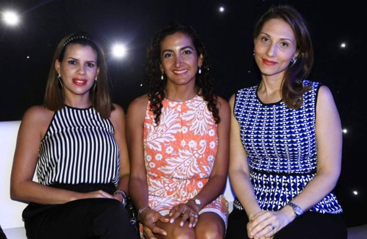 Kathía Chahín, Isabel López y Rossina Handal.