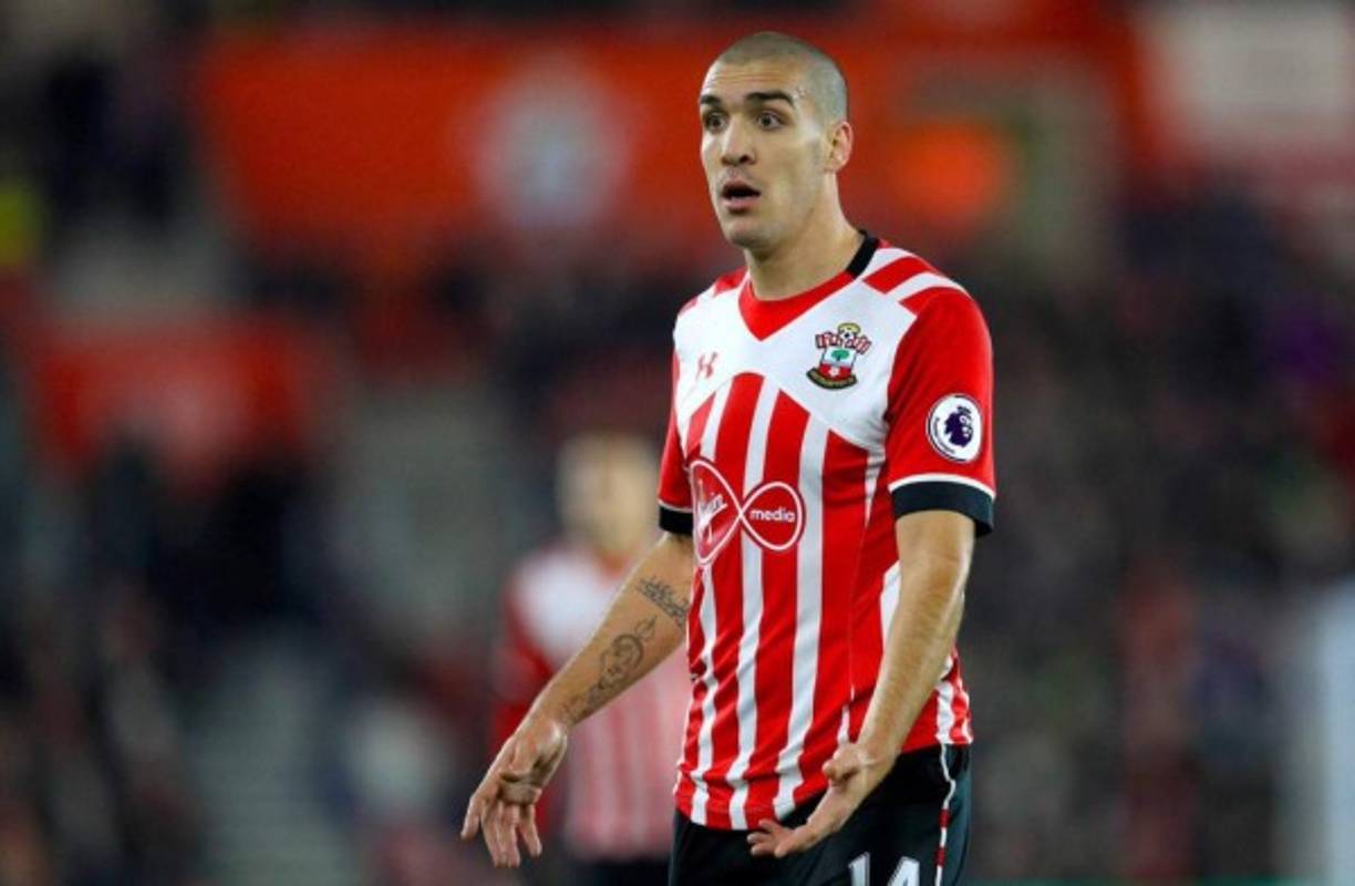 Oriol Romeu, mediocampista del Southampton de Inglaterra.