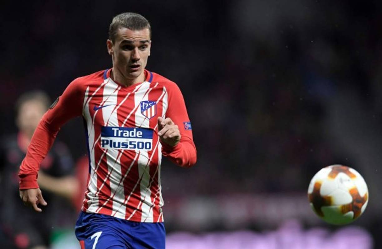 El FC Barcelona trabaja de forma continuada en la confección de la plantilla 2018/19 y en esta línea una información de Catalunya Radio apunta que representantes del club azulgrana se han reunido con la hermana de Antoine Griezmann para abordar los detalles de su llegada al FC Barcelona. Según mencionan en el encuentro se habló de un contrato por cinco temporadas y del pago de 100 millones de euros en razón de la cláusula de rescisión de los cuales 20 irían para la Real Sociedad, en concepto de derechos de formación.