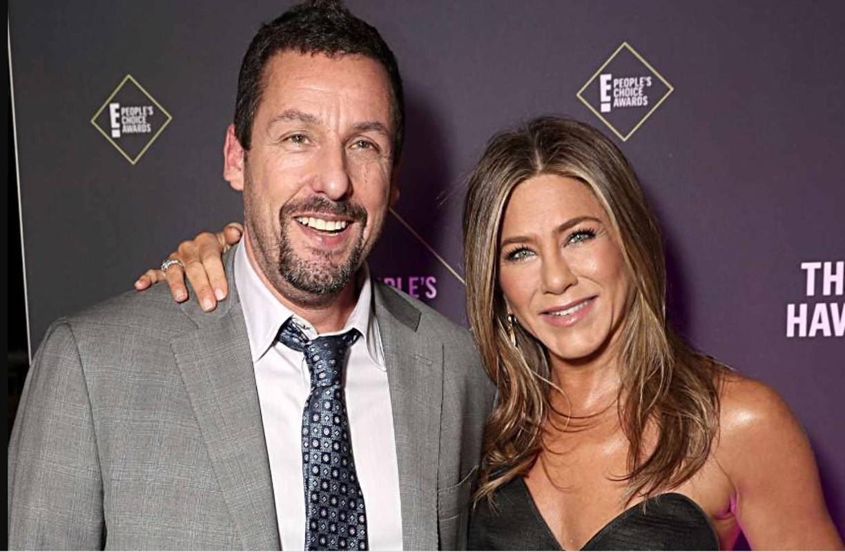 Jennifer Aniston es una de las actrices que públicamente agradece a su gran amigo, pues siempre suele llamarla para sus proyectos.