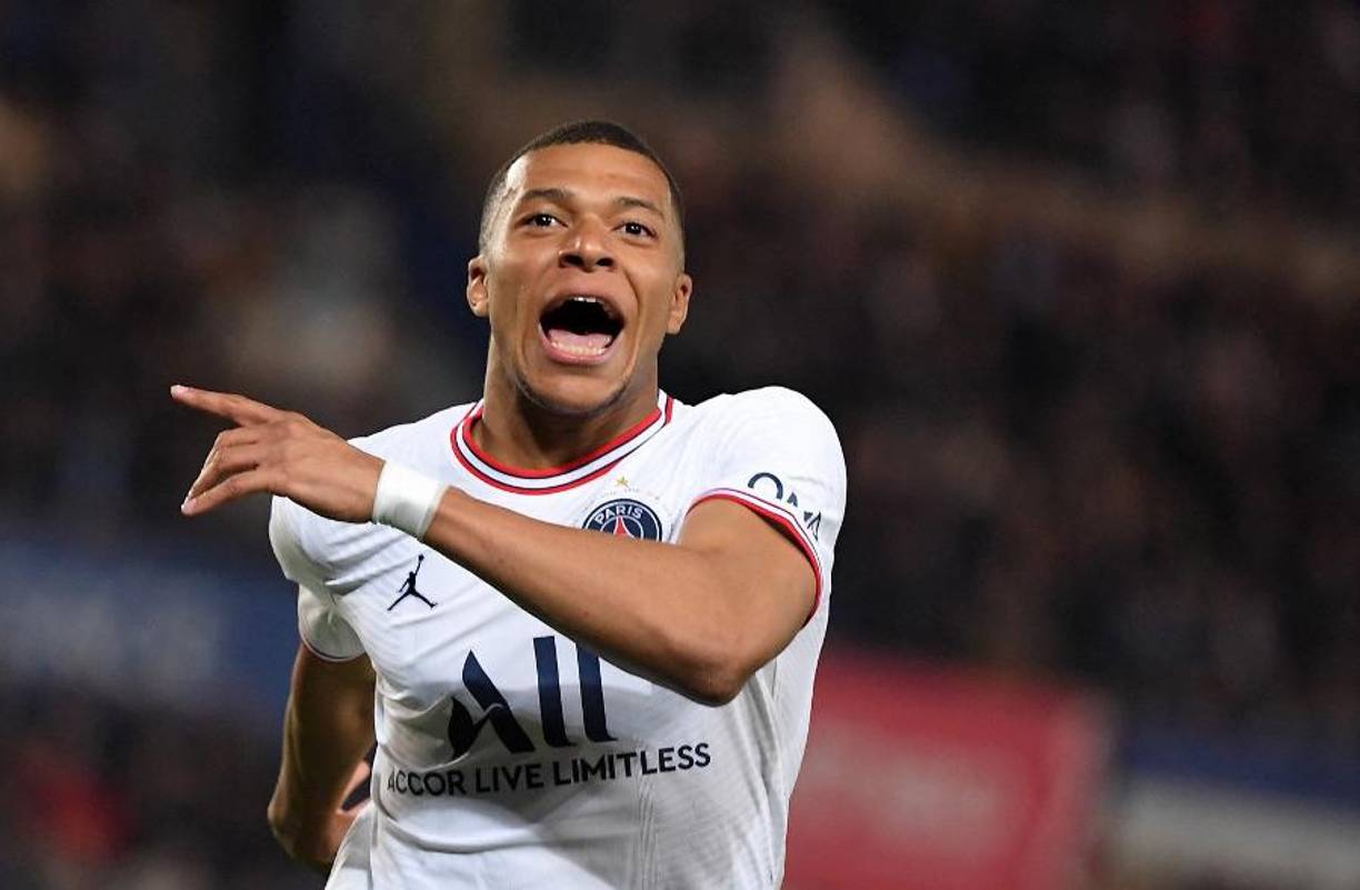 El futuro de Kylian Mbappé sigue generando diversos comentarios ya que el atacante francés finaliza su contrato con el PSG el próximo 30 de junio y no ha dicho oficialmente si sigue en el París Saint Germain o ficha por el Real Madrid.