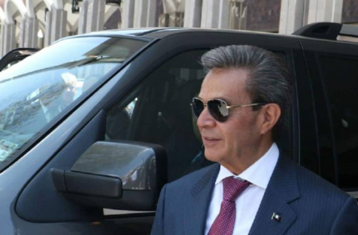 El multimillonario mexicano Carlos Peralta Quintero es uno de los que tiene departamento en la propiedad adquirida por Messi por lo que serán vecinos.