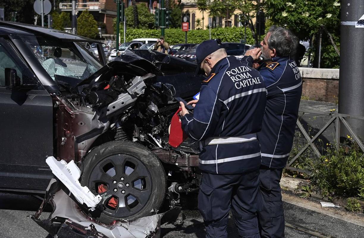 Immobile, según informan medios locales, explicó a la Policía que el tranvía fue el culpable del accidente al saltarse un semáforo en rojo.