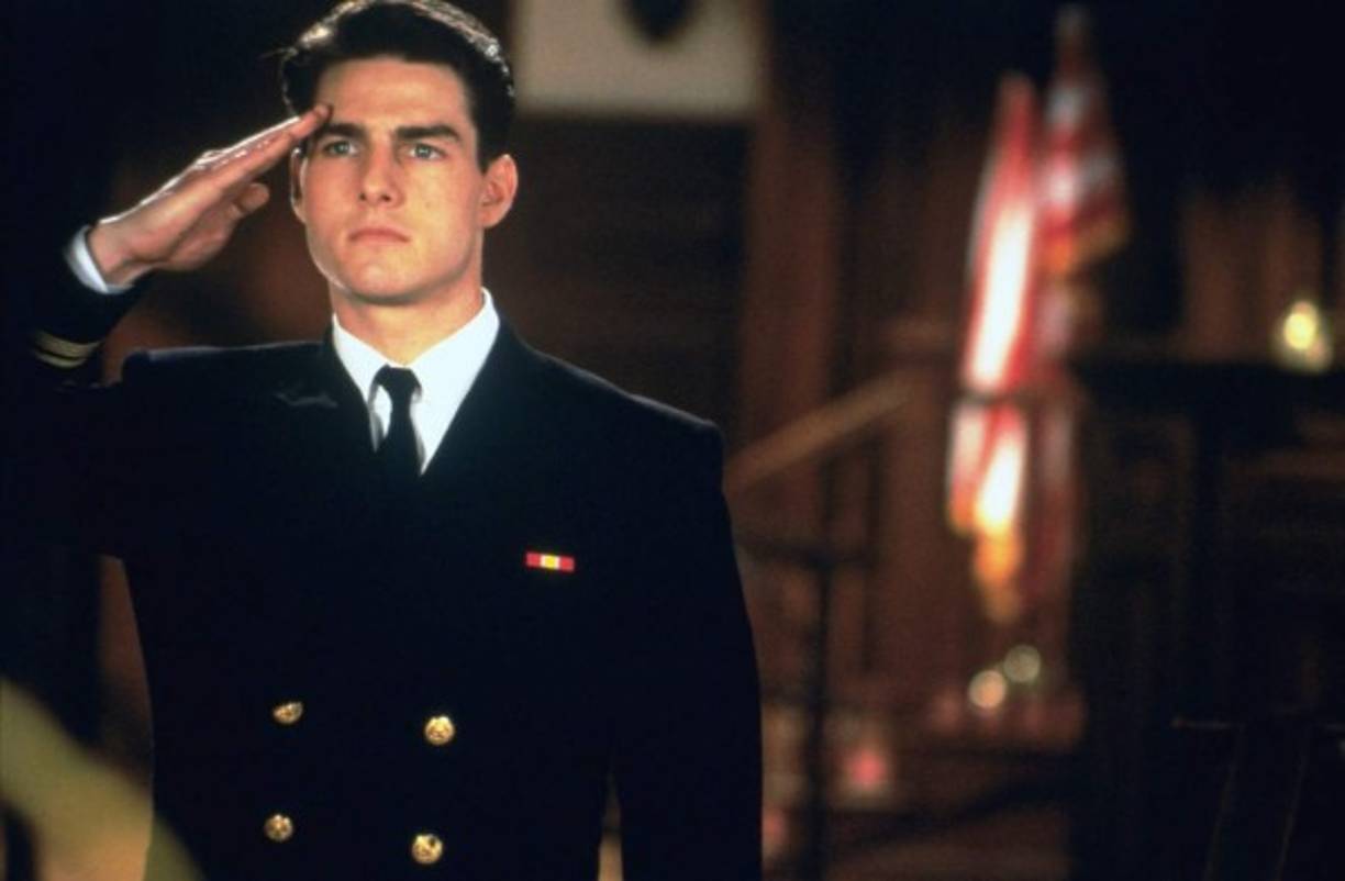 “A Few Good Men’, 1992.<br/>Director: Rob Reiner.<br/>Actúan: Tom Cruise, Demi Moore y Jack Nicholson.<br/>Historia: El teniente abogado Daniel Kaffee es encomendado para la defensa de dos marines acusados de asesinato, quienes afirman que actuaban bajo órdenes.<br/>Dato: Obtuvo 4 nominaciones al Óscar y 5 a los Globo de Oro. También ganó un National Board of Review, por la actuación de Nicholson.<br/>Dale clic: Cinépolis Klic.<br/>