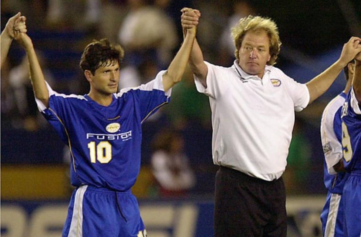 Miami Fusion: Fue un equipo de fútbol profesional estadounidense, situado en Fort Lauderdale (Florida). Compitió en la Major League Soccer desde 1998 hasta 2001. En el equipo destacó el hondureño Alex Pineda Chacón.