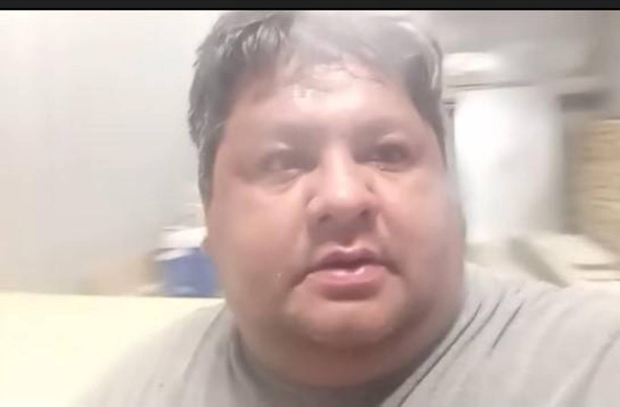 En el 2003 Johny Gutiérrez se fue a Estados Unidos y se instaló en Orlando, Florida. Luego en Jacksonville.