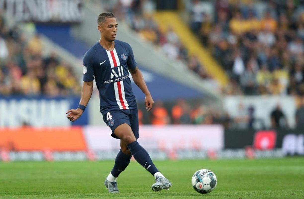 Thilo Kehrer, el alemán fue fichado po0r el club parisino en 2018 y venía del Schalke 04.