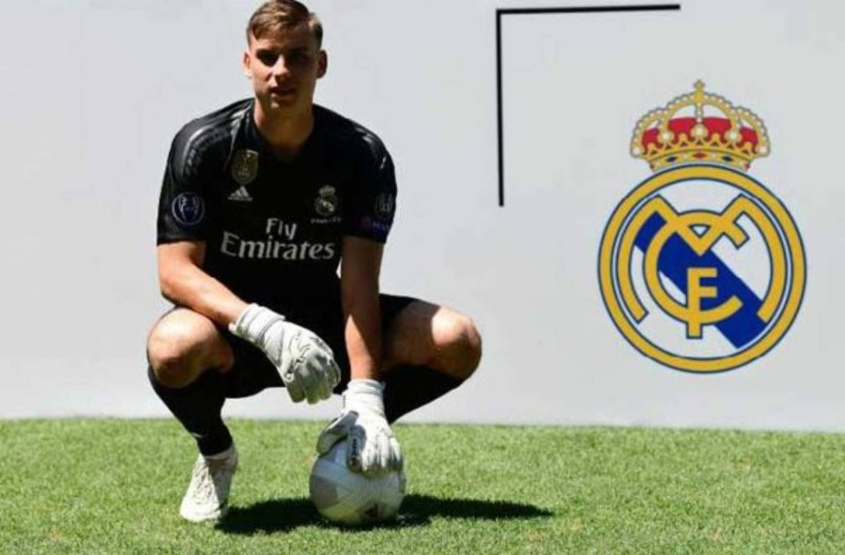 Tras conocer lo que sería el posible 11 titular del Real Madrid para la próxima campaña, hoy vamos con los jugadores que serían suplentes. Comenzamos con Andriy Lunin, el ucraniano será el segundo portero del Real Madrid en la próxima campaña. Ya fichó por el club blanco a inicios de esta temporada, fue cedido a préstamo al Leganés .