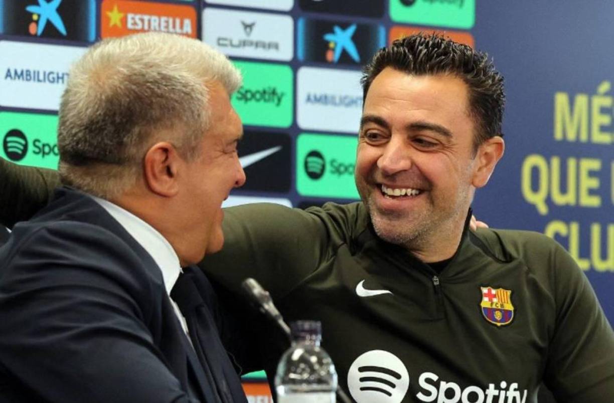 Joan Laporta ya había comunicado en rueda de prensa que Xavi seguiría siendo entrenador del FC Barcelona, pero todo dio un giro inesperado en las últimas semanas.