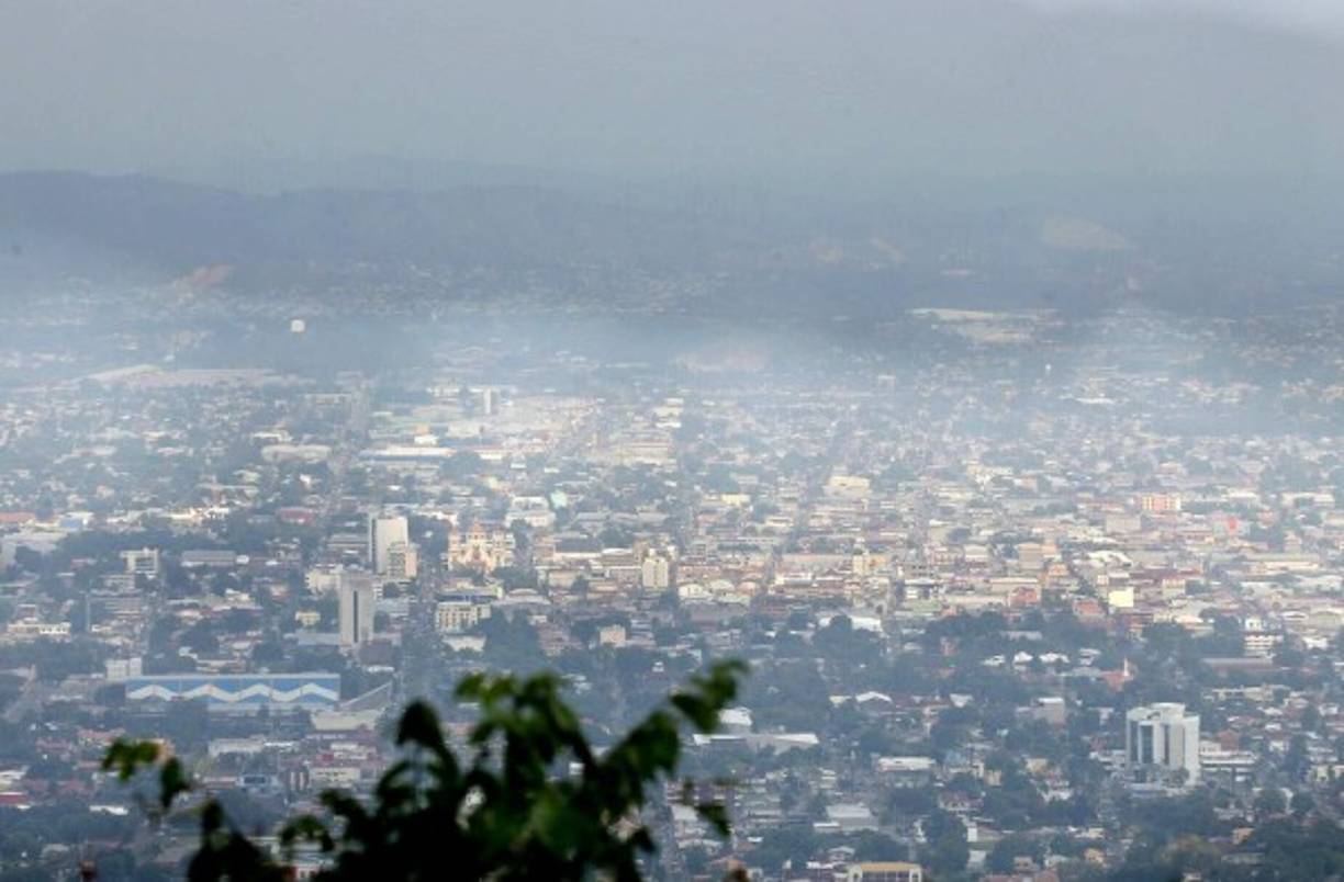 La nubosidad impera sobre San Pedro Sula provocada por las altas temperaturas.