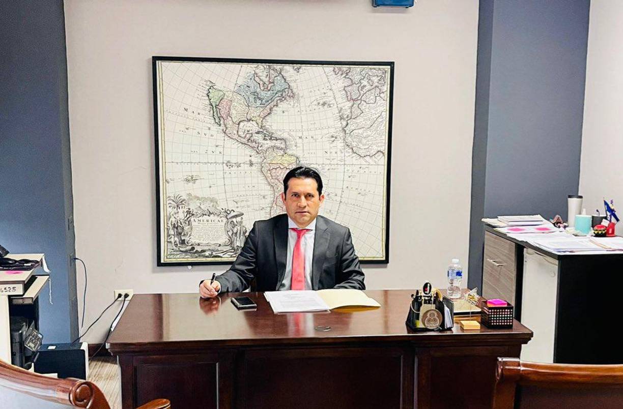 Fiscal General Adjunto, Mario Morazán, realiza primeras coordinaciones con fiscalías y agencias que operan desde el edificio anexo del Ministerio Público en Comayagüela.