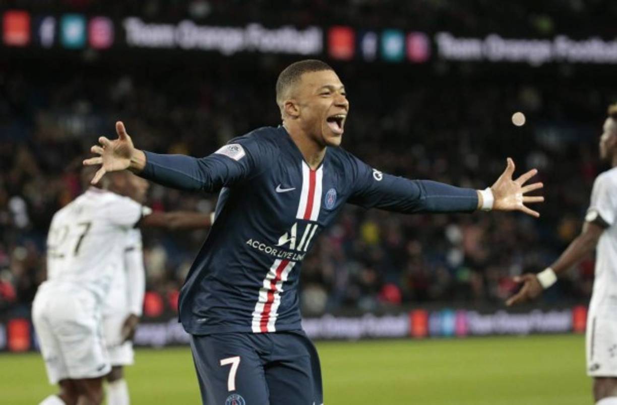 8. Kylian Mbappé (París Saint Germain) - El delantero francés del PSG ha marcado 18 goles en esta temporada de la Ligue 1 de Francia, sumando 36 puntos.
