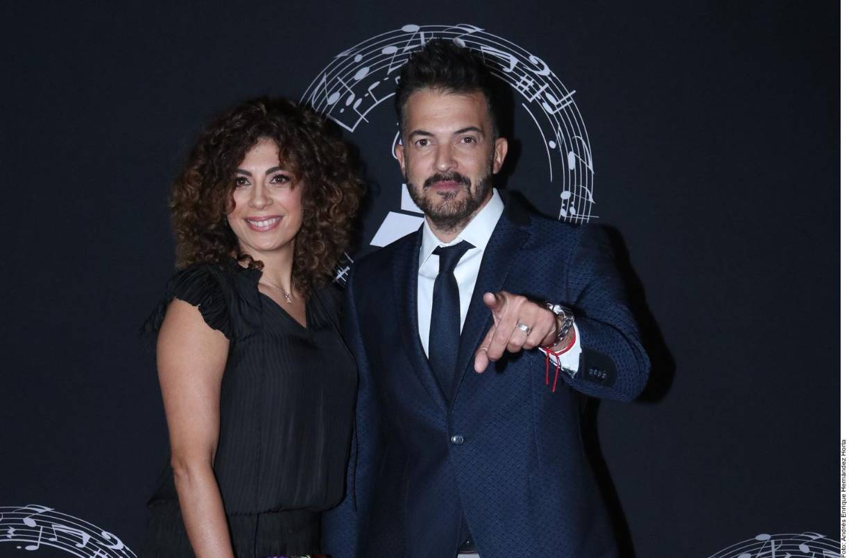 Tras su divorcio de Ingrid Coronado, Fernando del Solar decidió darse una nueva oportunidad en el amor y comenzó una relación con Ana Ferro, a quien conoció en 2016.