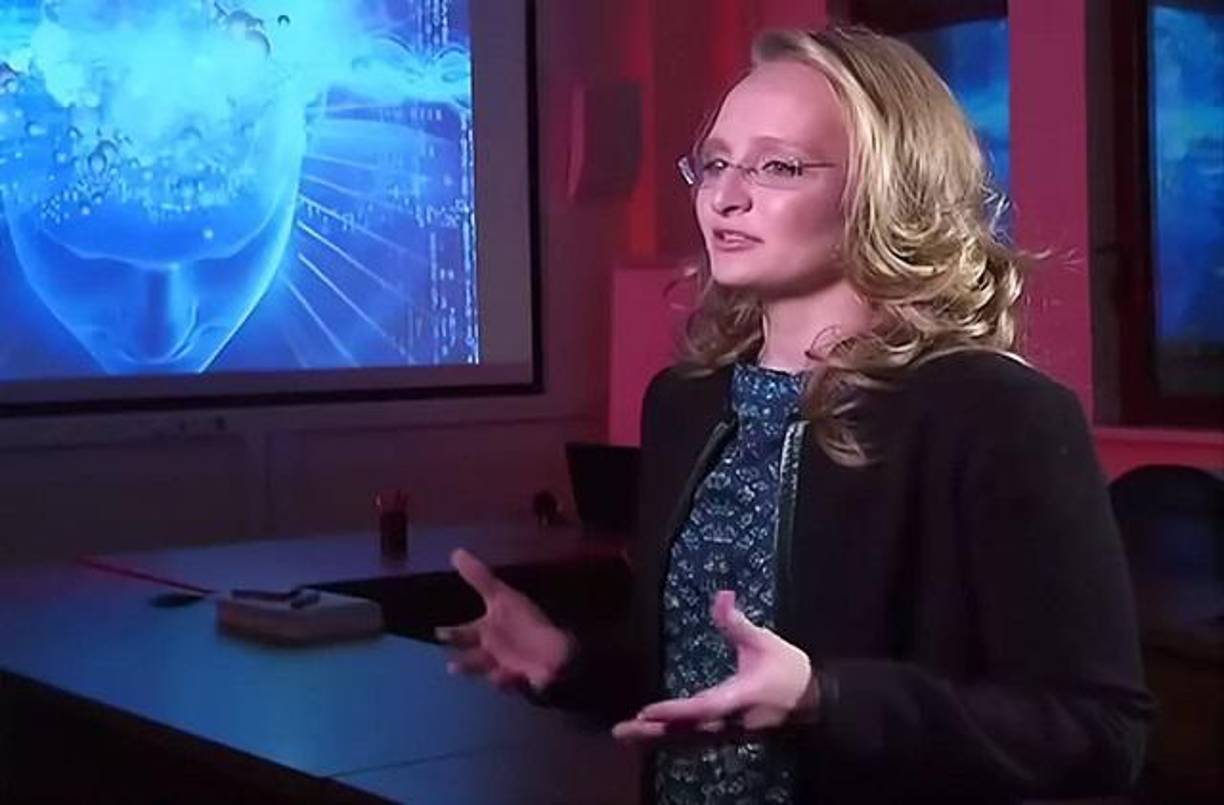 El Tesoro estadounidense las identificó como Katerina Tikhonova, “una ejecutiva de tecnología cuyo trabajo apoya (...) a la industria rusa de Defensa”.