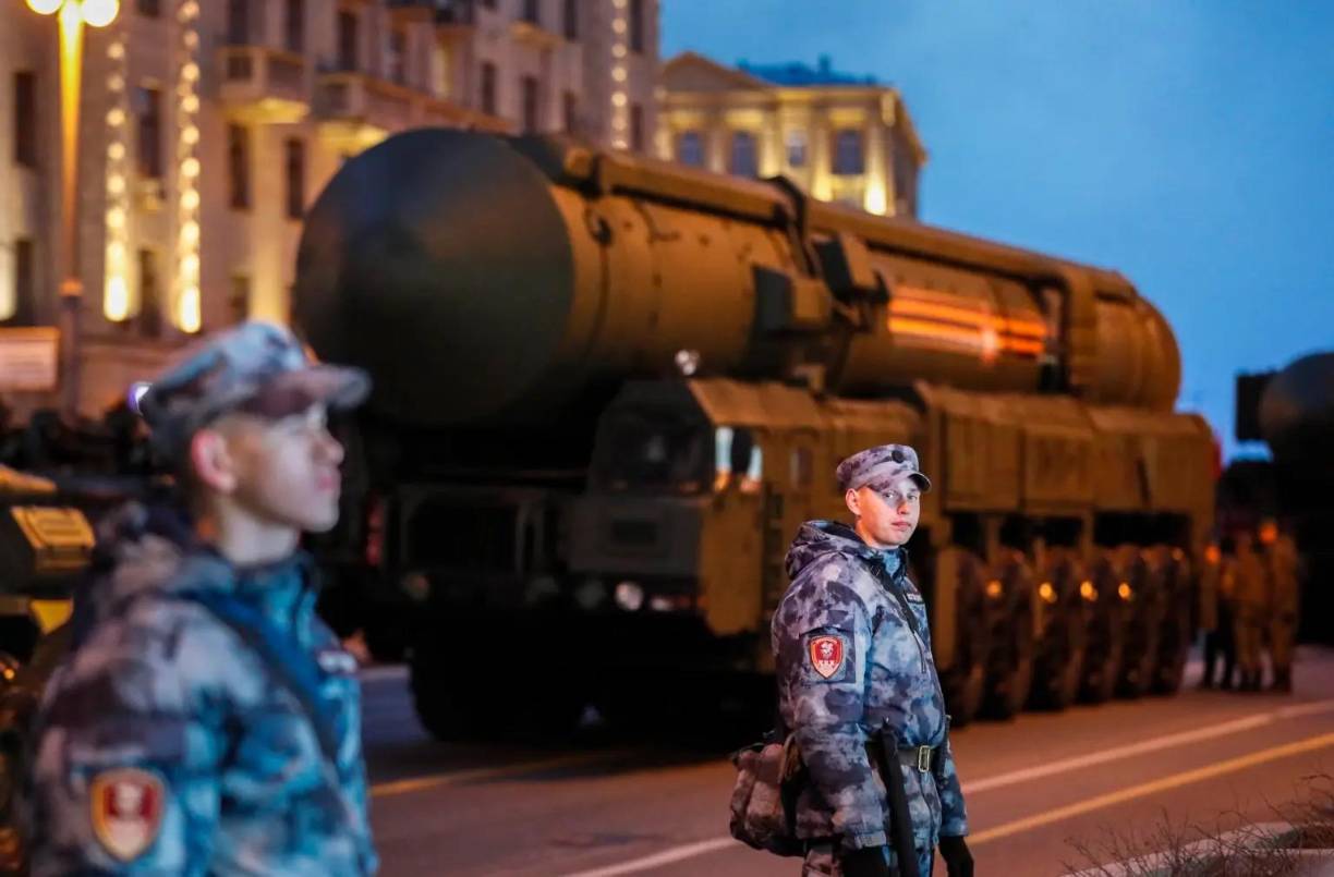 Según dijeron fuentes militares a la publicación Ukrainska Pravda, se trata de un RS-26 Rubezh de alcance medio y nunca había sido utilizado antes en el campo de batalla.