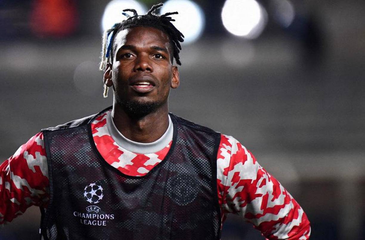 Pogba es uno de los jugadores que acaba contrato en junio de 2022 y por el momento no ha renovado con el Manchester United. Le Parisien informa ahora que Real Madrid ya no estaría interesado en fichar al volante francpes.