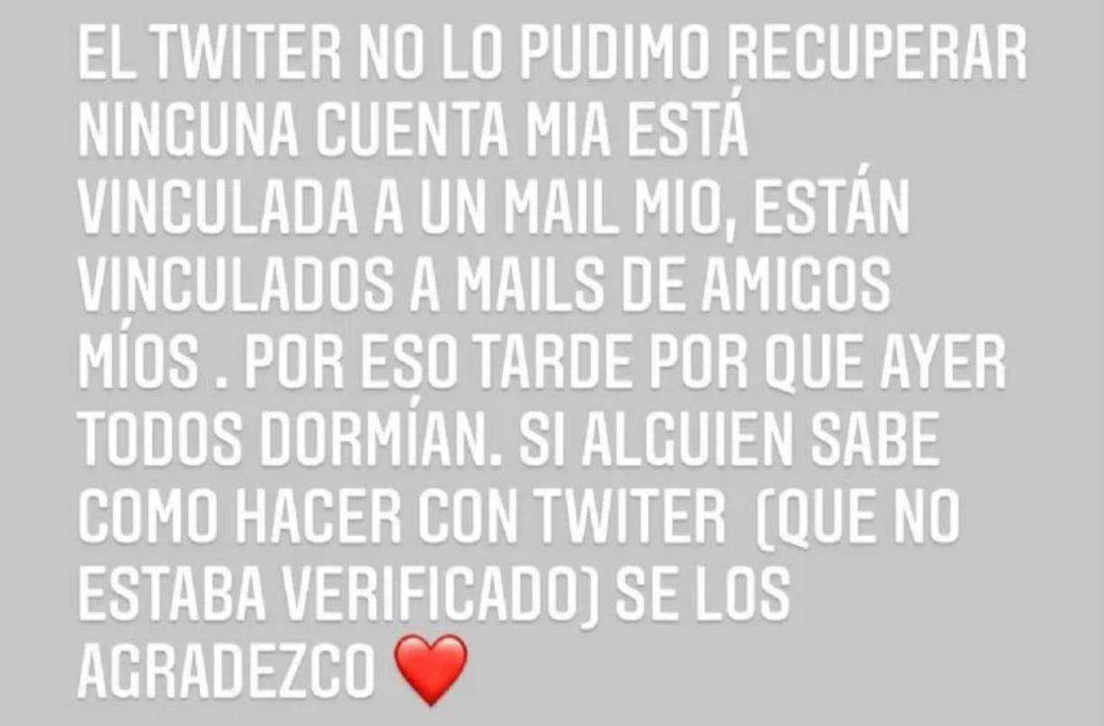 Wanda Nara salió al paso y explicó que le habían hackeado su cuenta de Instagram. Sin embargo, los mensajes de Ezequiel Barco ya se habían visto.
