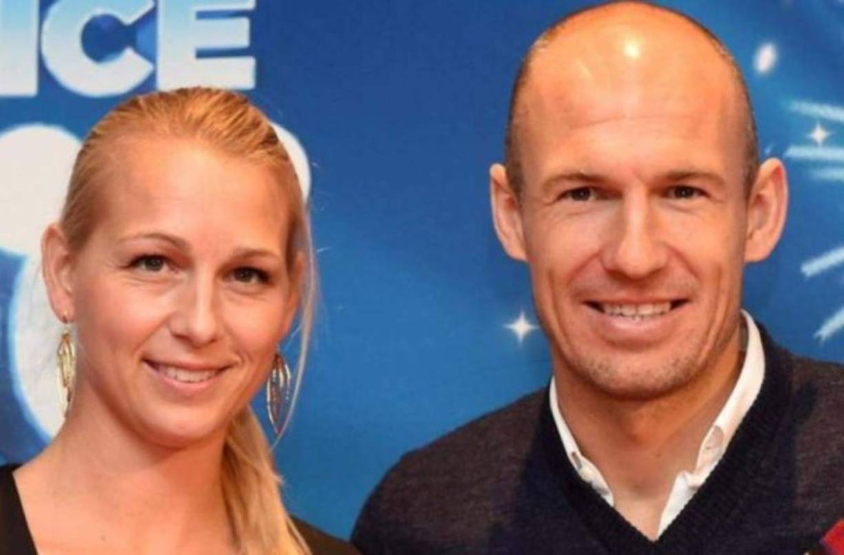 “Llegó a sentir mucha presión en el pulmón al respirar. No fue una sensación agradable. Nos dimos cuenta que el proceso de recuperación es largo', comenzó explicando Robben .