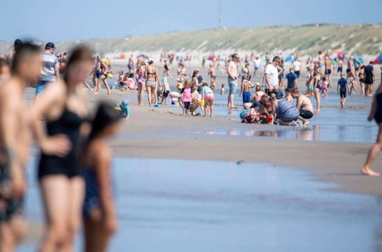En Alemania, el Servicio de Meteorología también prevé superar las máximas históricas registradas en 2015, con subidas de termómetros de más de 41 grados en 'Länder' como Renania del Norte-Westfalia, Sarre y Baviera.