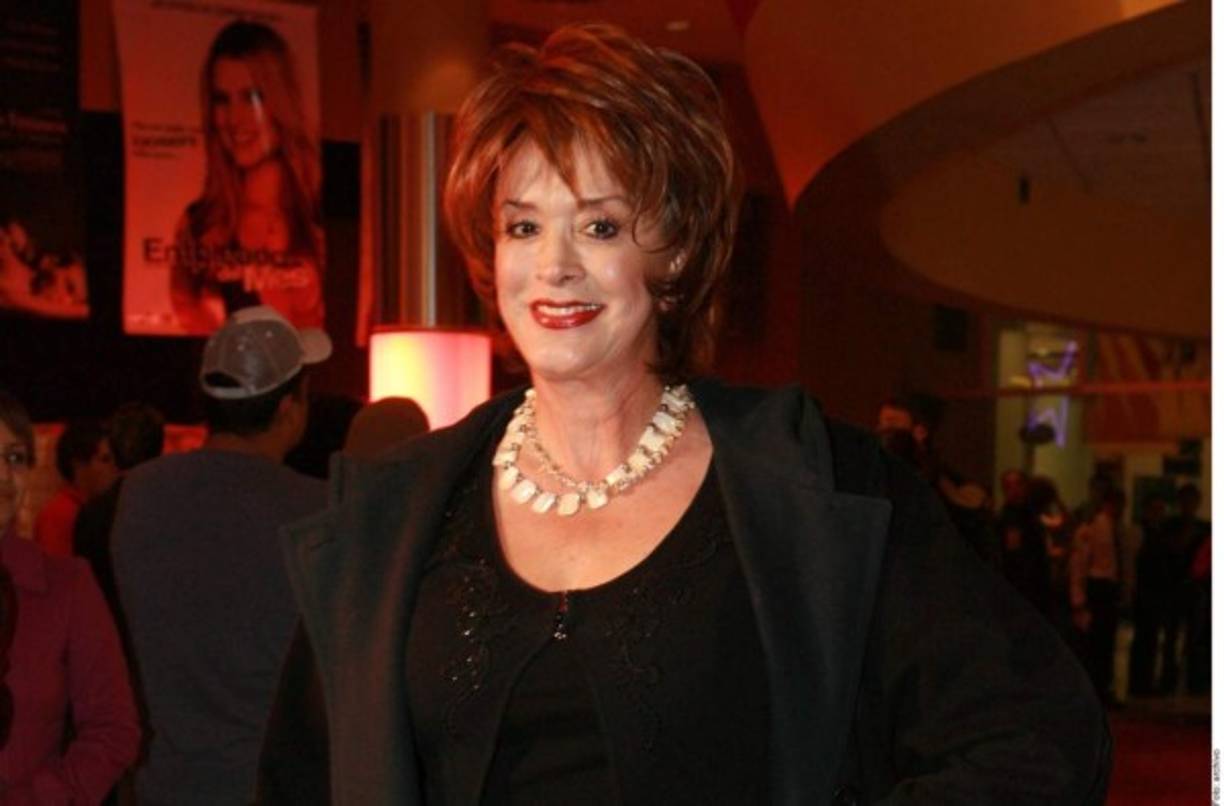 Luego de cuatro meses de lucha, Cecilia Romo perdió la batalla contra el coronavirus a los 74 años, el pasado 30 de agosto. La actriz contrajo Covid-19, enfermedad que superó semanas después de su ingreso al hospital, sin embargo, los estragos de ésta fueron mayores.