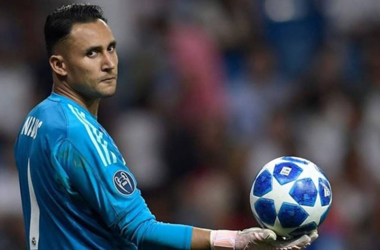Keylor Navas: Bombazo. El Benfica de Portugal está interesado en fichar al portero costarricense que no entra en los planes de Zidane en Real Madrid, según publica el diario Record de Portugal.