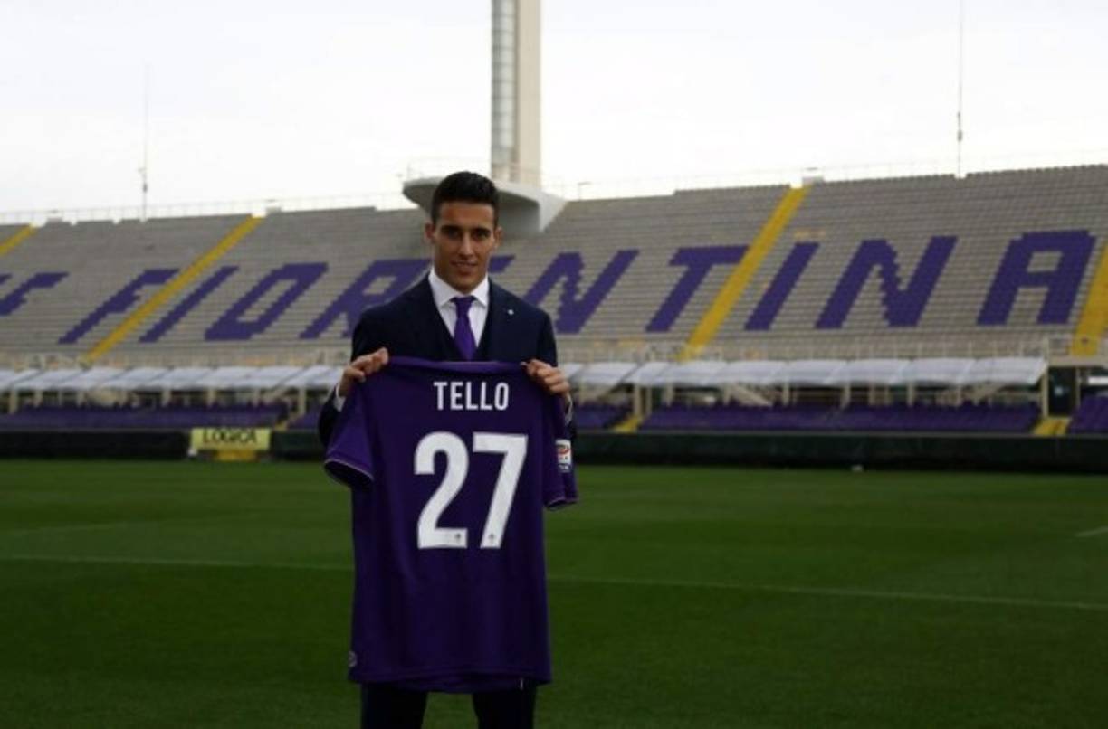 Cristian Tello, jugador surgido de La Masía del Barça, fue transferido a préstamo al Porto donde en su primer año dio buenos réditos, sin embargo la marcha del DT ha marcado su salida para jugar a partir de febrero con la Fiorentina de Italia.