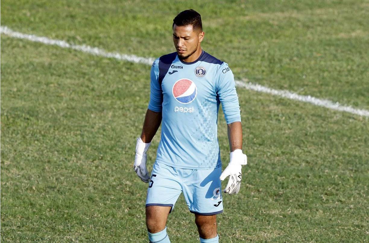 Marlon Licona - Existe la posibilidad de que el portero del Motagua salga a préstamo al Victoria de La Ceiba, equipo que ahora será dirigido por Hernán “La Tota” Medina, extécnico motagüense.