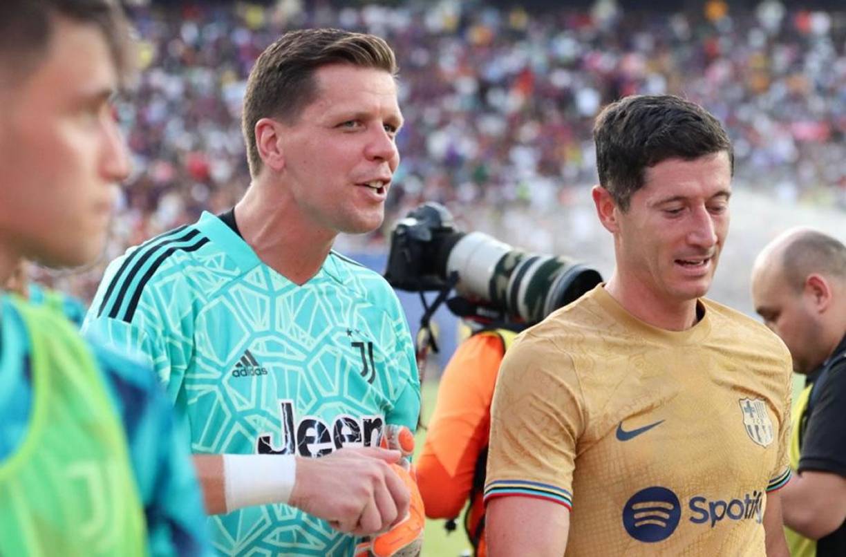 Wojciech Szczesny comparte una gran amistad con Robert Lewandowski y no tendría problemas en adaptarse al vestuario del Barça.