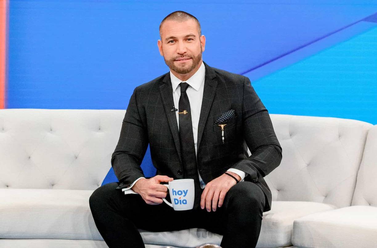 El personaje de Amaya estará en pantalla un par de semanas y luego su futuro profesional es incierto. Tiene contrato de tres años con Telemundo, pero no hay anuncios concretos.