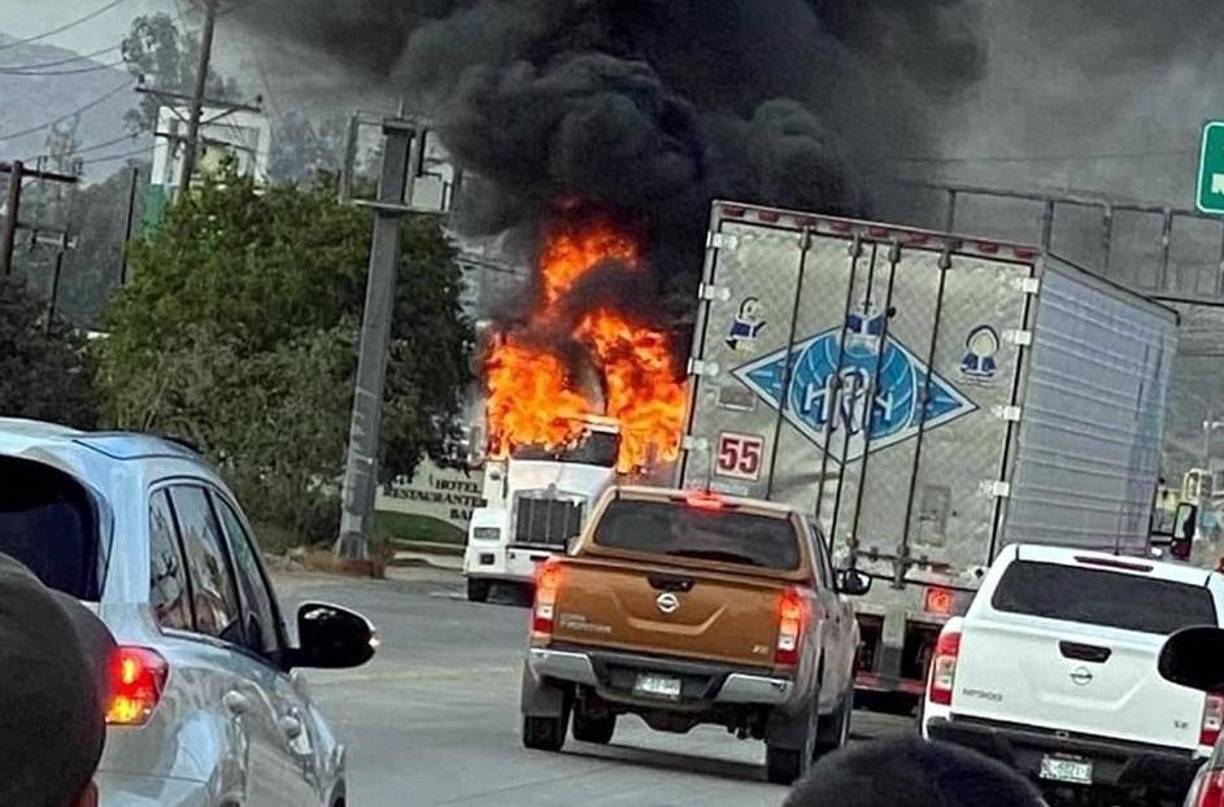 Cártel Jalisco siembra el caos y pánico en Baja California con incendios y ataques