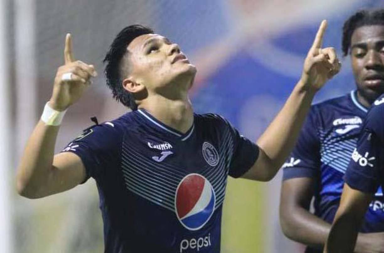 Denil Maldonado: El Pachuca de México no compró su ficha y el defensor hondureño se incorporó a la pretemporada del Motagua. El zaguero espera seguir en el extranjero.