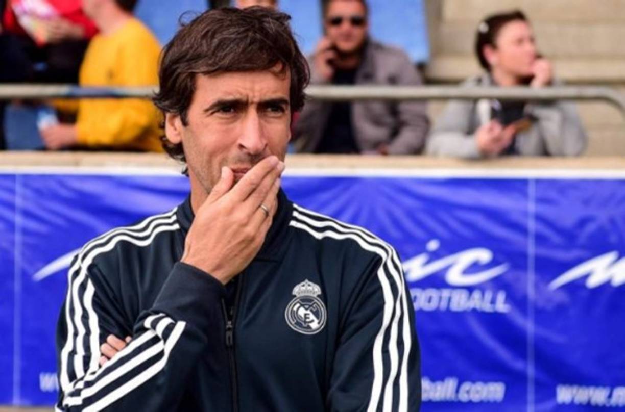 Raúl González: Es el principal candidato para reemplazar a Zidane en el banquillo del Real Madrid. Actualmente entrena al Castilla.